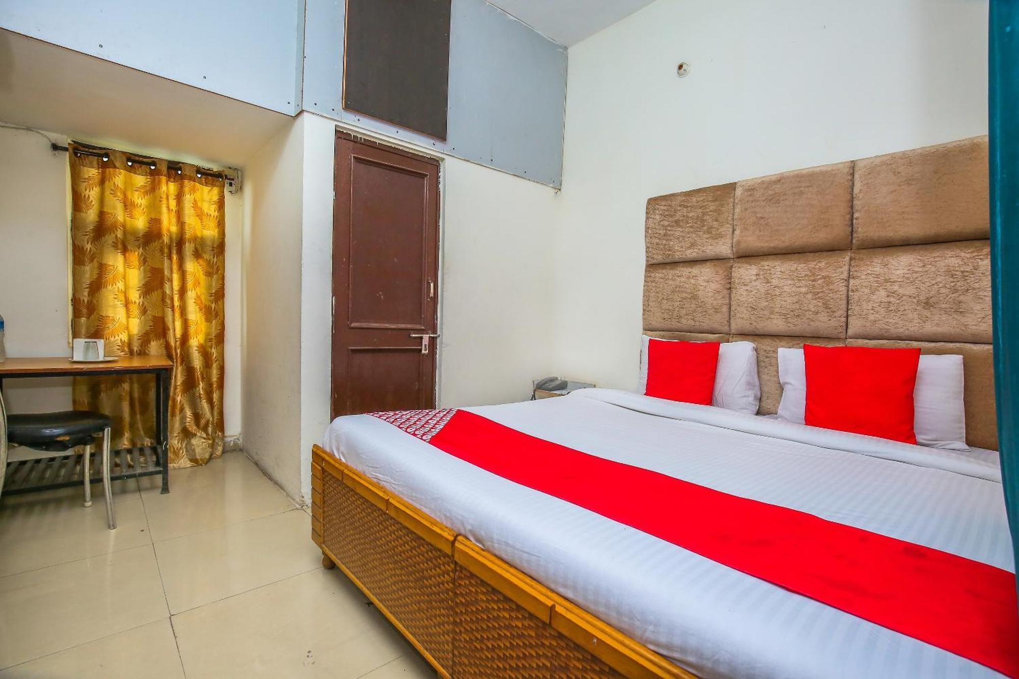 Hotel O Rr Villa จัณฑีครห์ ภายนอก รูปภาพ